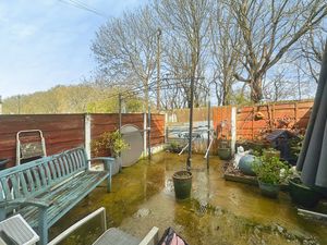 Photo 7- click for photo gallery